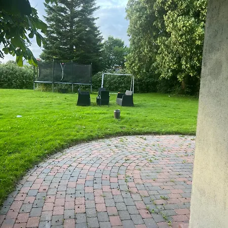 Apartment Give アパート